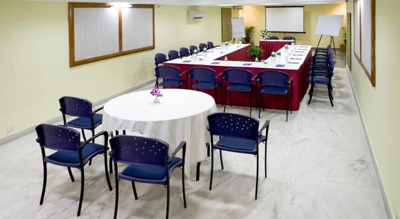 Resort Mgm Eastwoods East Coast Road Chennai